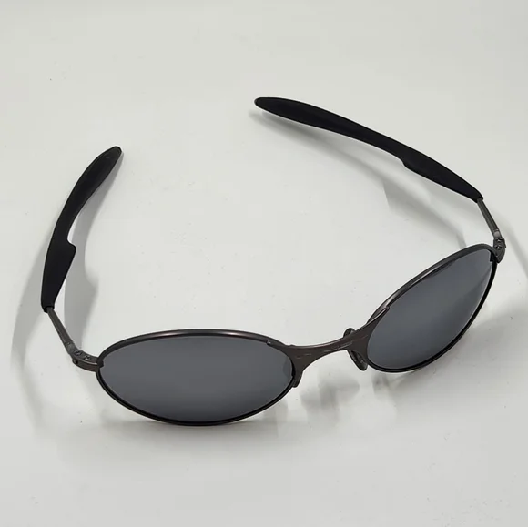 OAKLEY E Wire Sunglasses With Bag - Picture 4 of 12